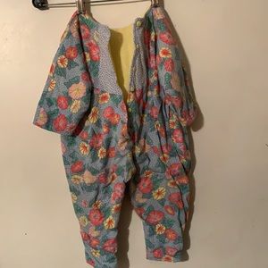 Baby Beluga Floral 1- Pc.